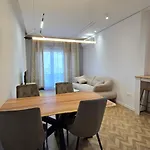 Tirent Apartment-modern Bedrooms Near Liqeni I Thate アパート ティラナ