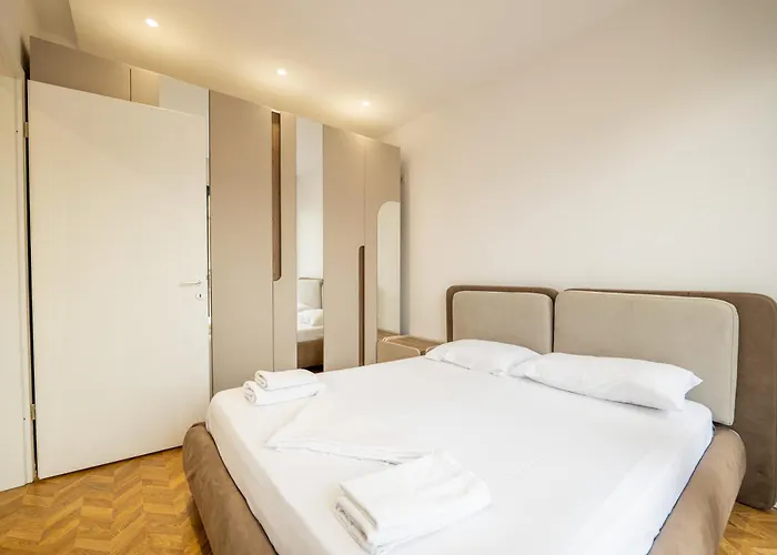 Appartamento Tirent Apartment-modern Bedrooms Near Liqeni I Thate *