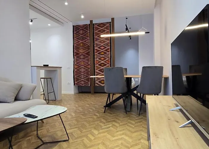 公寓 Tirent Apartment-modern Bedrooms Near Liqeni I Thate 地拉那