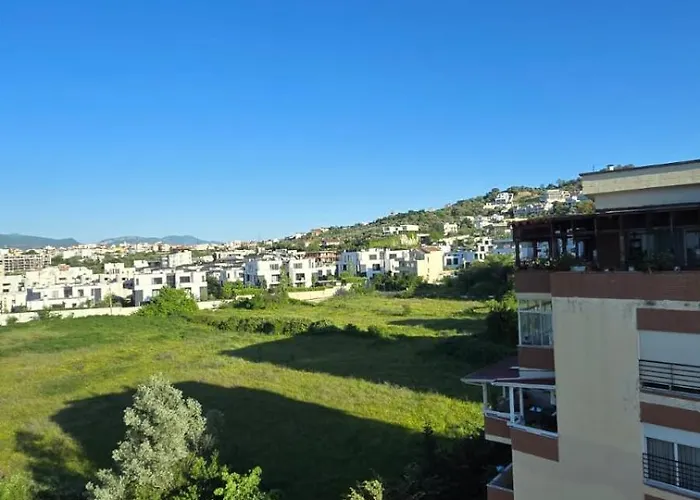 Tirent Apartment-modern Bedrooms Near Liqeni I Thate * 地拉那