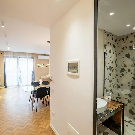 Tirent Apartment-modern Bedrooms Near Liqeni I Thate Lägenhet