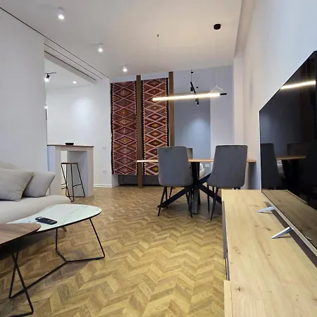Lägenhet Tirent Apartment-modern Bedrooms Near Liqeni I Thate Tirana