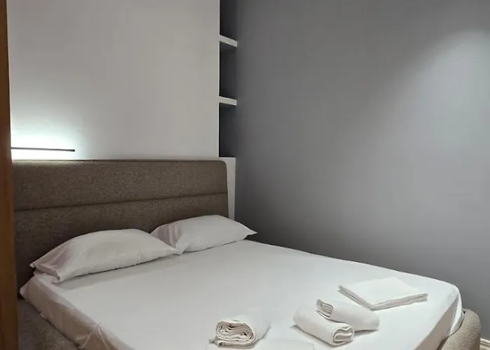 Apartment Tirent Apartment-modern Bedrooms Near Liqeni I Thate