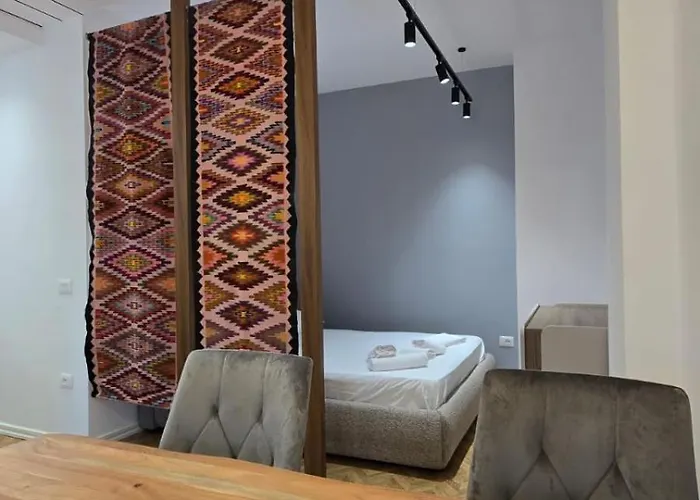 Apartment Tirent Apartment-modern Bedrooms Near Liqeni I Thate *